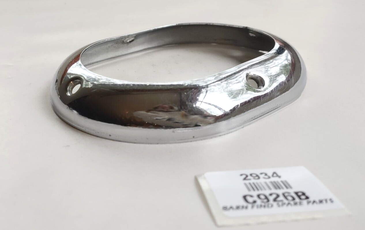 Original used Oval chrome Bezel Gear Lever gaiter retainer C926B Wolseley 15/505