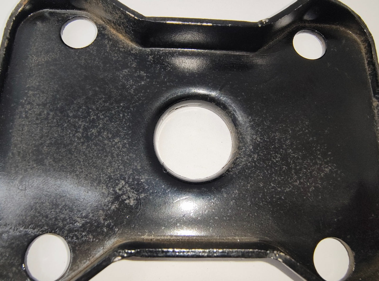 Spring locating Plate for leaf springs and banjo axle 267-570 NOS Various MG3