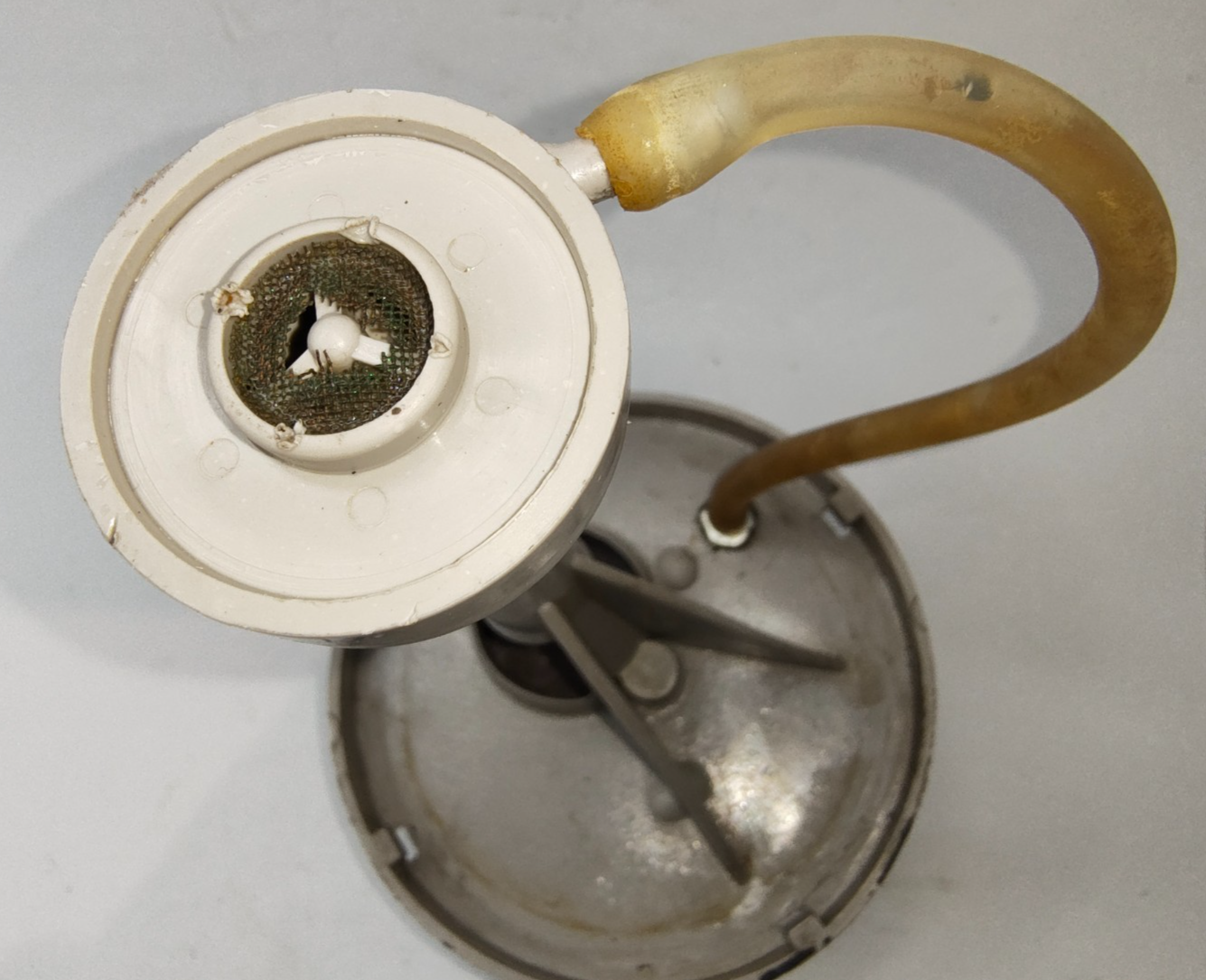 Lucas 5SJ Screenjet Used Wiper Washer Bottle & Pump Assembly & cap Used C2543812