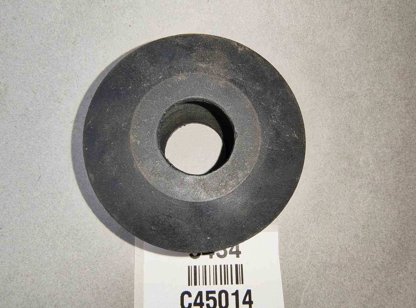 Exhaust Mount Rubber Ring New Old Stock C45014 Suits Jaguar Daimler XJ XJ6 S1 S23