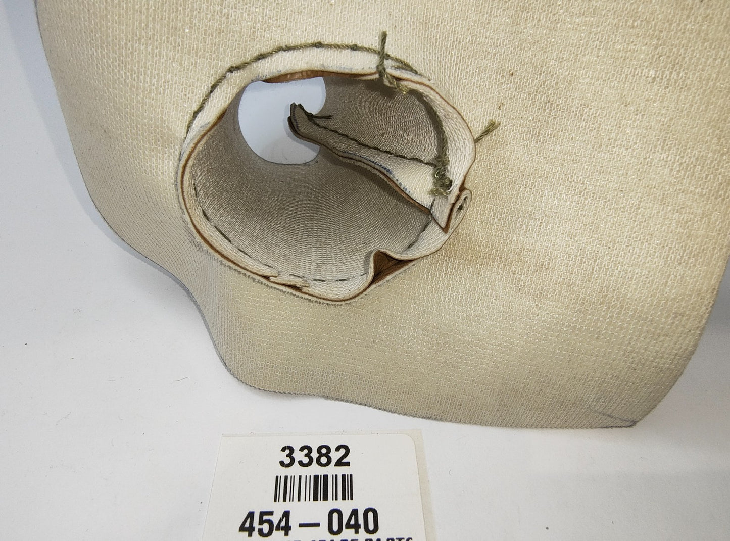 STEERING Column Draught Excluder, after market vinyl New Old Stock 454-0405