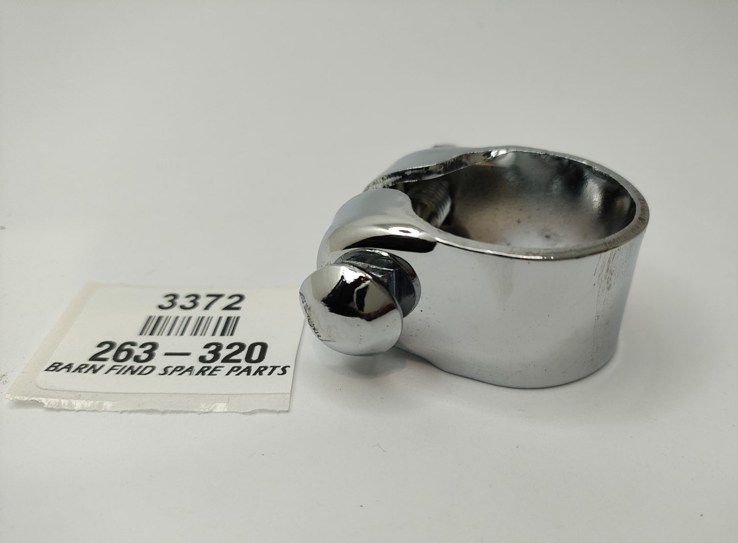 STEERING COLUMN CLAMP Inc. dome head bolt, nut & washer New Old Stock 263-3204
