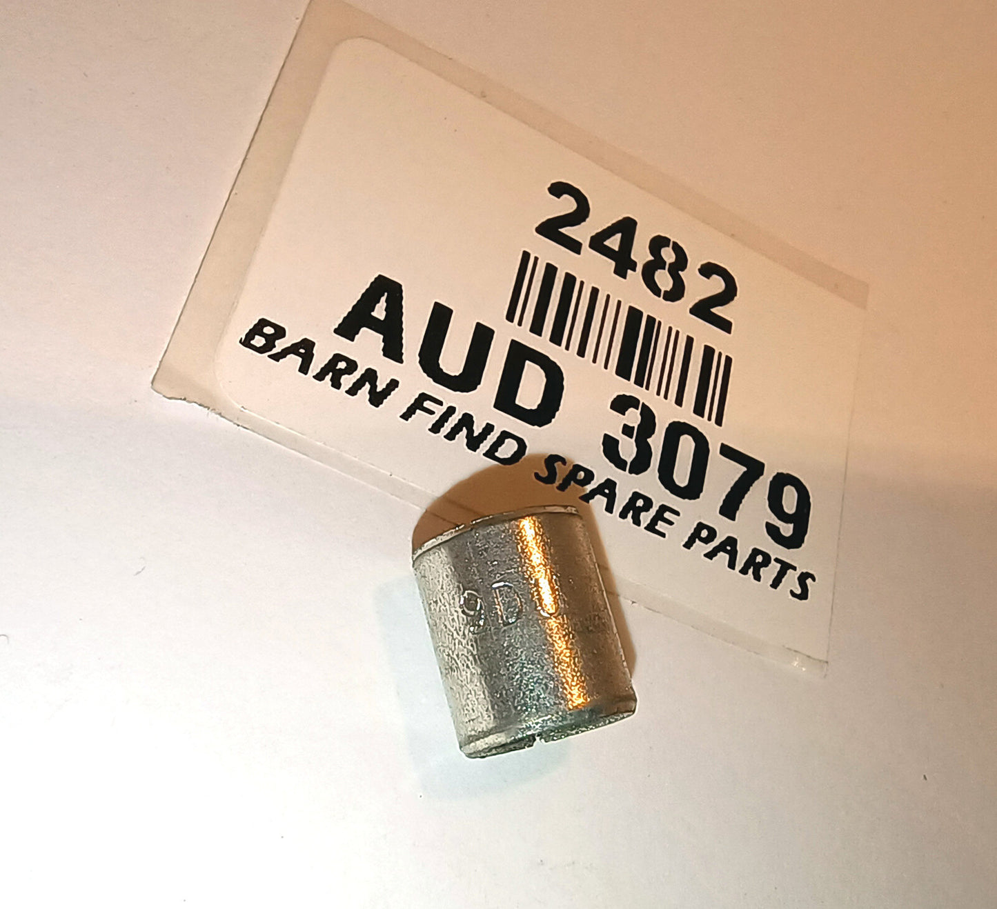 Throttle Spindle Bush 0.25 (1/4 inch ID) New Old Stock1