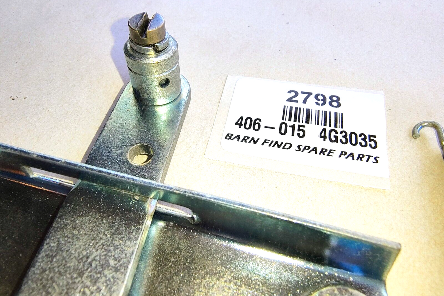 Catch plate Bonnet lock MG 406-015 4G3035 includes return spring 4G2494 New Old3