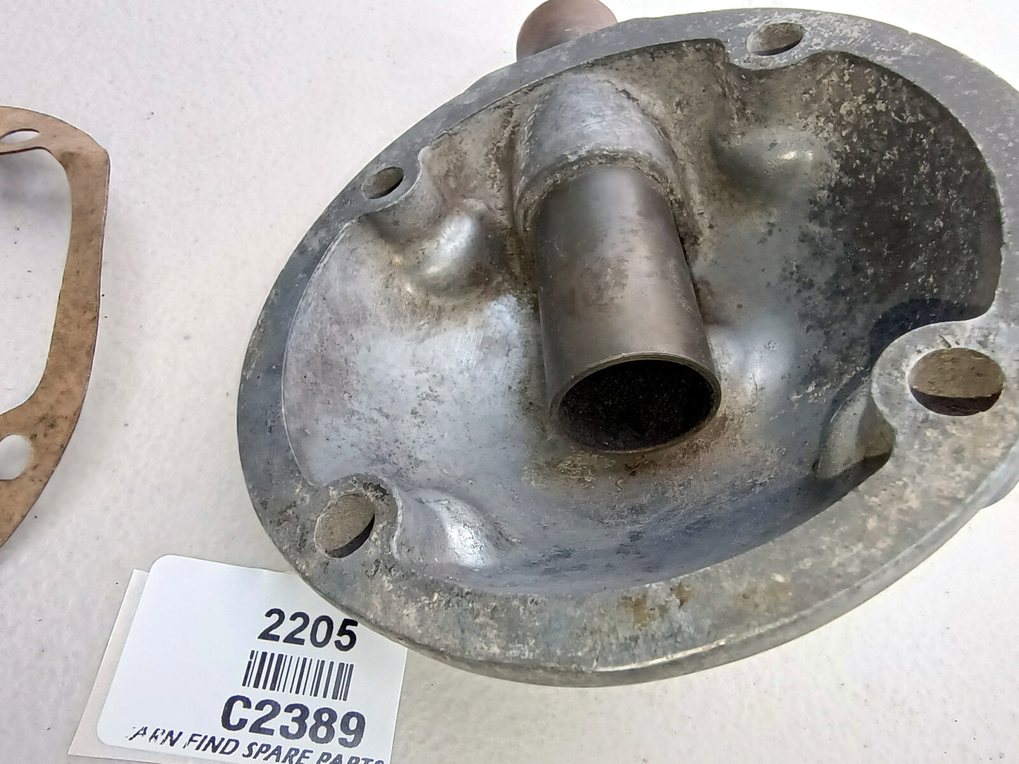 Jaguar Engine Oil Breather Housing C2389, Used Condition2