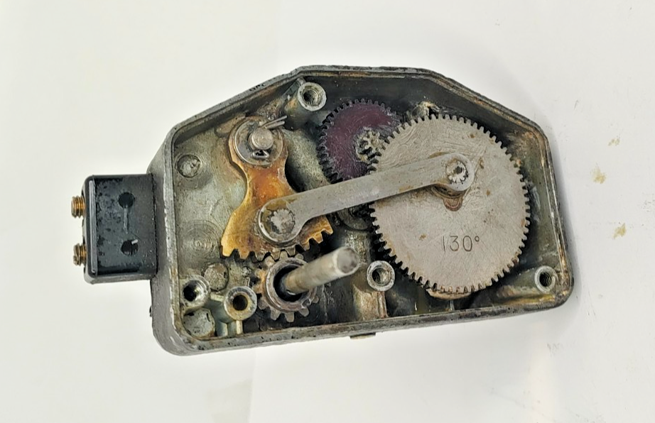 LUCAS CWX 12 V single speed Wiper Motor 130° sweep Used Working Cond. 75120A9