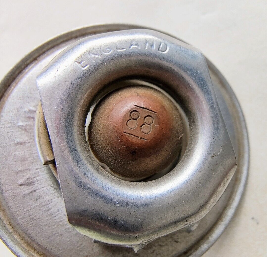 THERMOSTAT WaxStat original 88 C, 54mm diameter x 22mm deep. ERR2803G6
