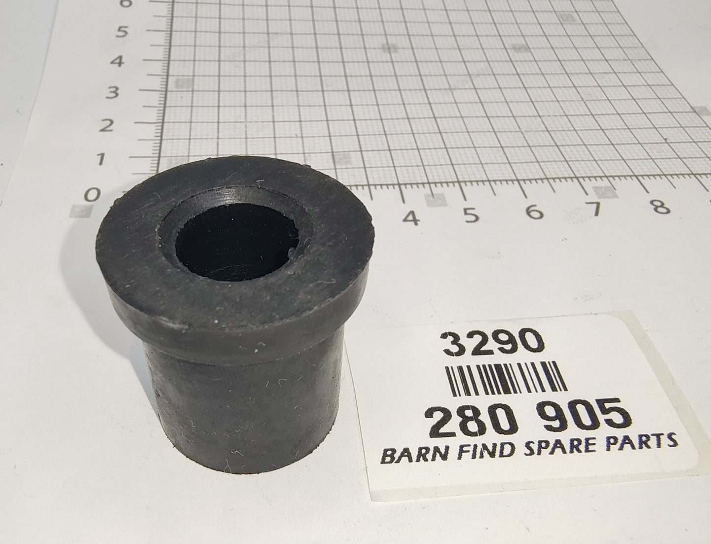 Shackle Rubber Bush 280 905 280-905 New Old Stock1