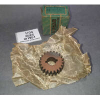 Original New Old Stock Drive Gear for Lucas Dynamo 22 Teeth M1951/1