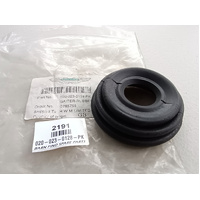 Kingpin Rubber Gaiter,  020-023-0128-PK, Suit Aston Martin, New Old Stock.