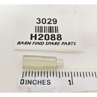 QC Receptacle style Insulator Single Terminal 4.8mm MG Triumph Healey H2088 x 2