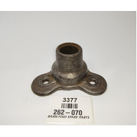 Flange pinion shaft, Good Used Condition, spline in very good condition 262-070