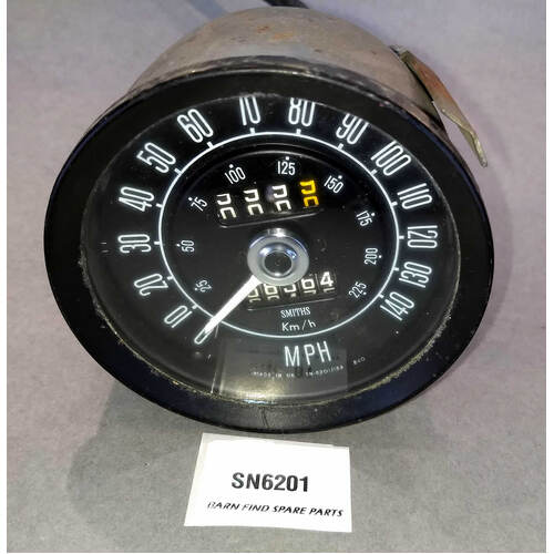 Original TRIUMPH 2.5PI Smiths Speedo SN6201 Used
