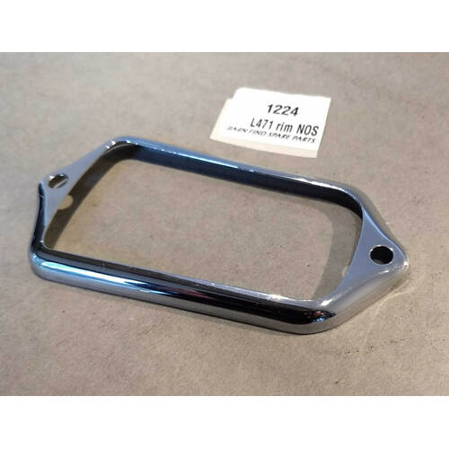 Lucas Tail Light Rim L471 NOS