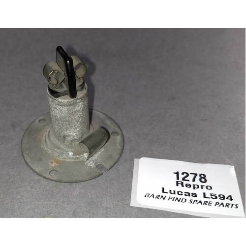 Bulb Holder Reproduction L594