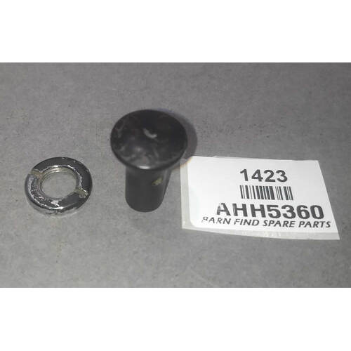 original used MG Lucas "L" Switch Knob with panel nut AHH5360