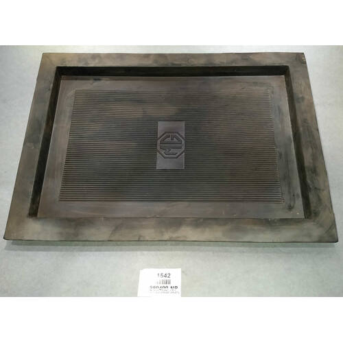 MG Footwell 280400 