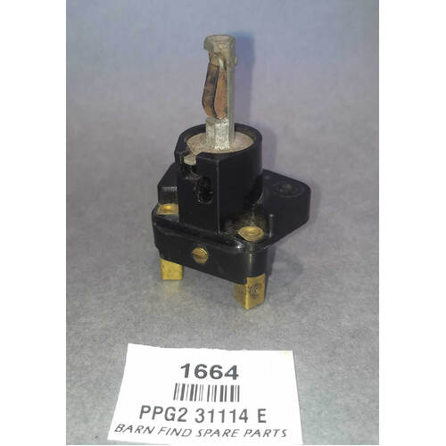 Lucas Used PPG2 31114E Three stage Turn to pull on-push Off 