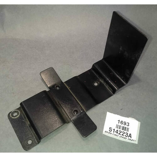 Jaguar E-Type Washer bottle bracket 514223A