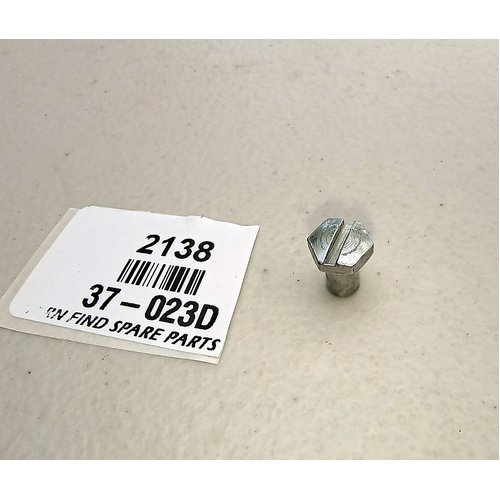 Screw for License/number Plate Lamp,158200 alternate 37-023D New Old Stock 