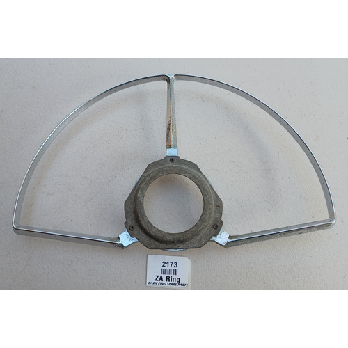 Original vintage used MG ZA MG Magnette horn ring.