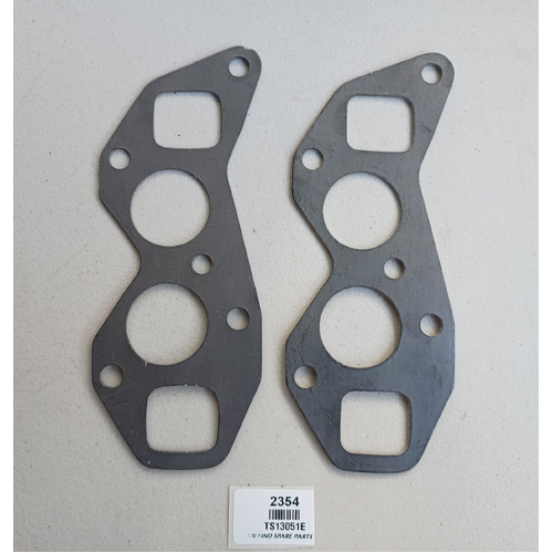 Triumph Low Port Cylinder Head Manifold Gaskets TS13051E, New Old Stock.