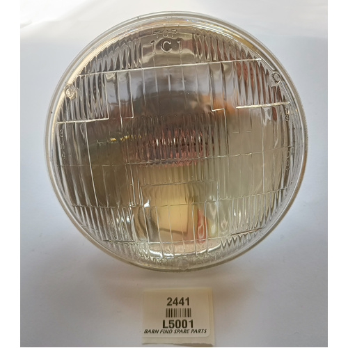 Headlamp Sealed 5 3/4 " single Beam, L5001 New Old Stock.