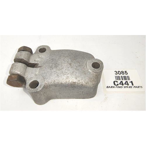 Original Jaguar good used Crank Case Breather Adaptor  C441