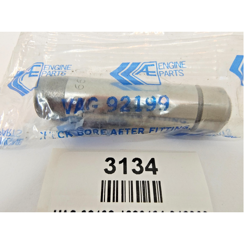 Jaguar Exhaust guide +.001 - new old stock Pns 013061 JC27476 VAG92199 VAG 92199