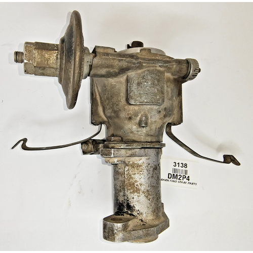 Original Lucas DM2P4 40530A USED 4 cylinder distributor date stamped 11 58