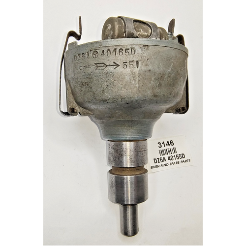 Lucas Original Used Distributor DZ6A 40165D, P75 Date Stamped 5 51