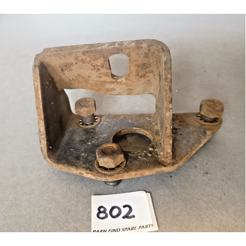 Engine mount bracket - Jaguar 3.5 Litre drivers side USED