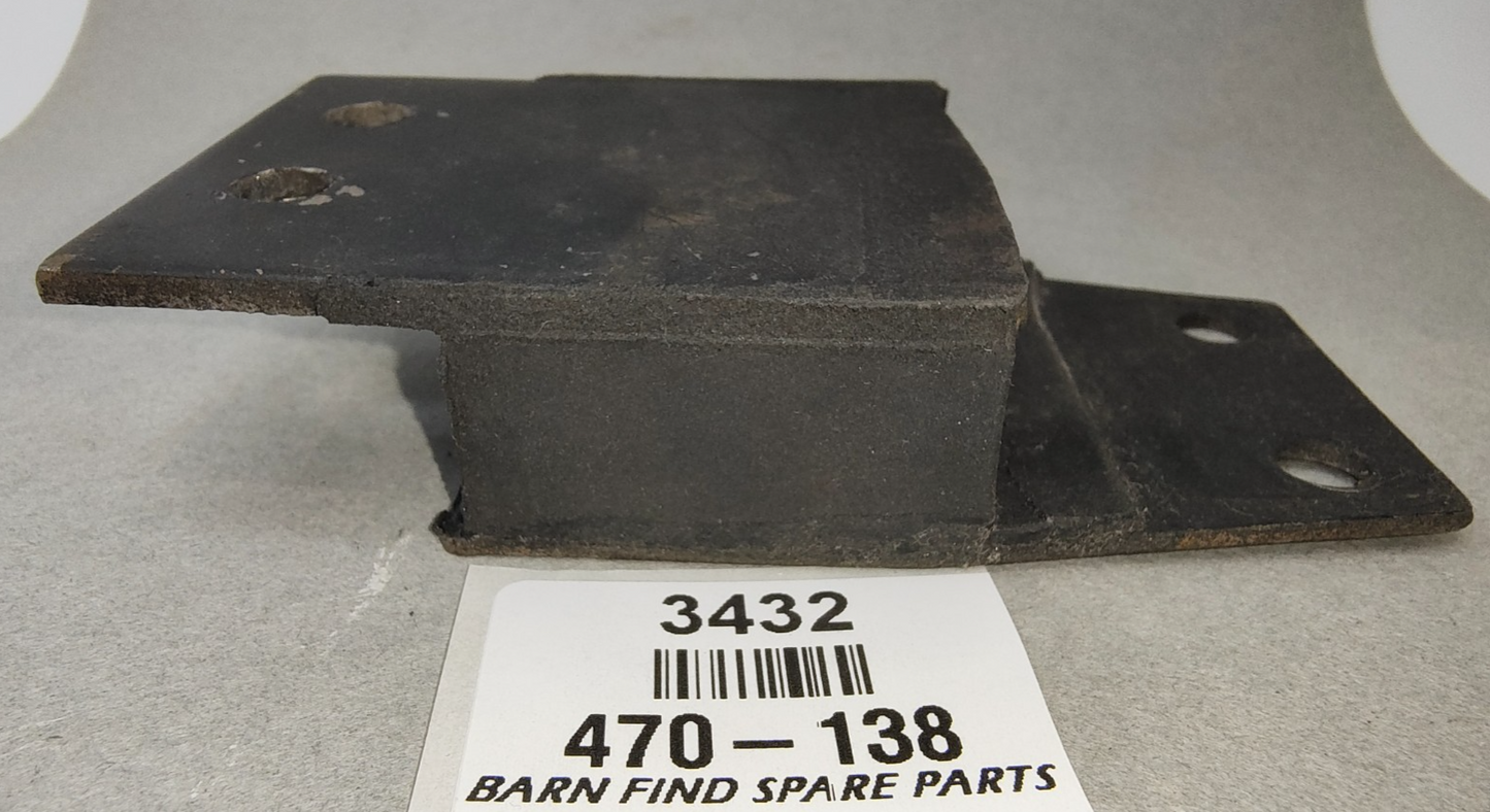 EXHAUST HANGER Central Bracket, New Old Stock 470-138 Suits MG MGA MGB V8 MGC3