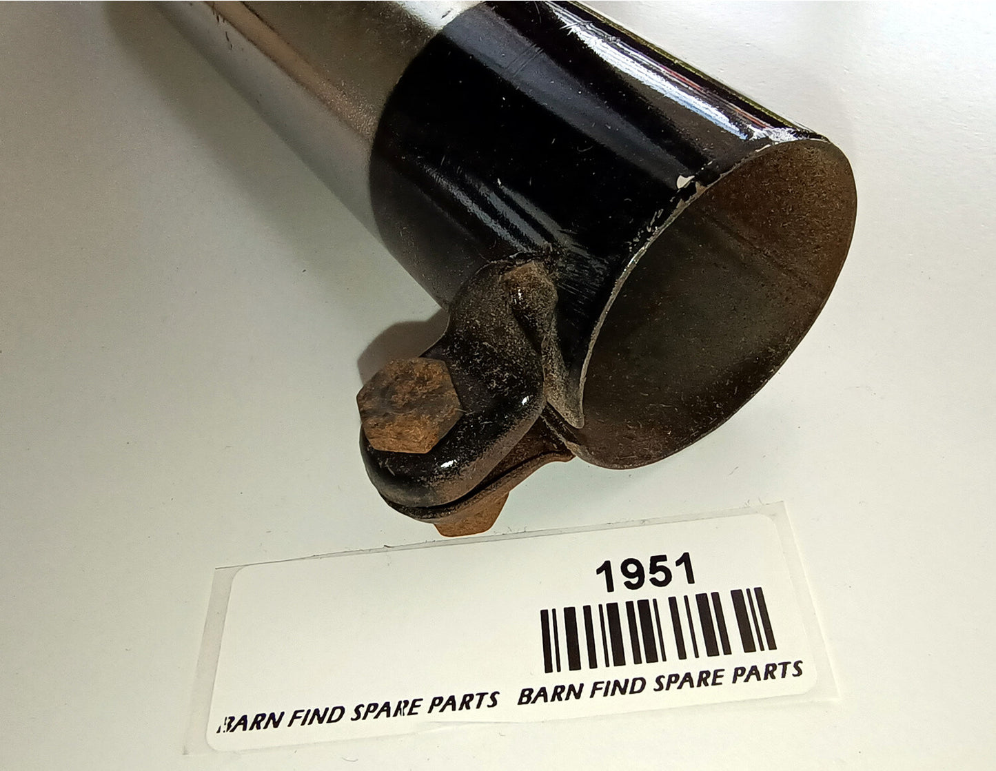 Rover 2000 Exhaust tailpipe Finisher 601685 NOS2