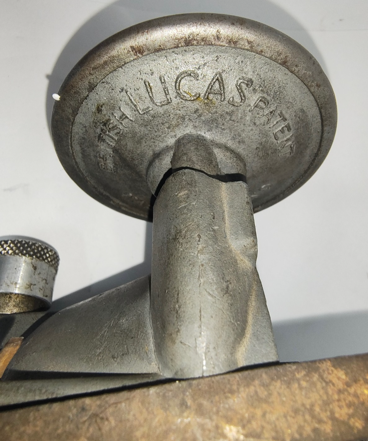 Lucas Original Used Distributor DMZ6A 40290 E, Type P80 Date Stamped 11 536