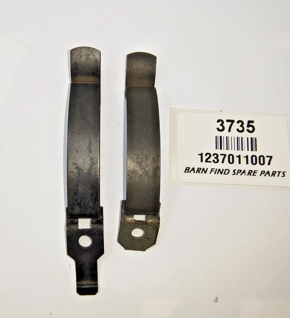 Bosch / Delco Remy used Distributor Housing to Cap Clip set Part No. 12370110070