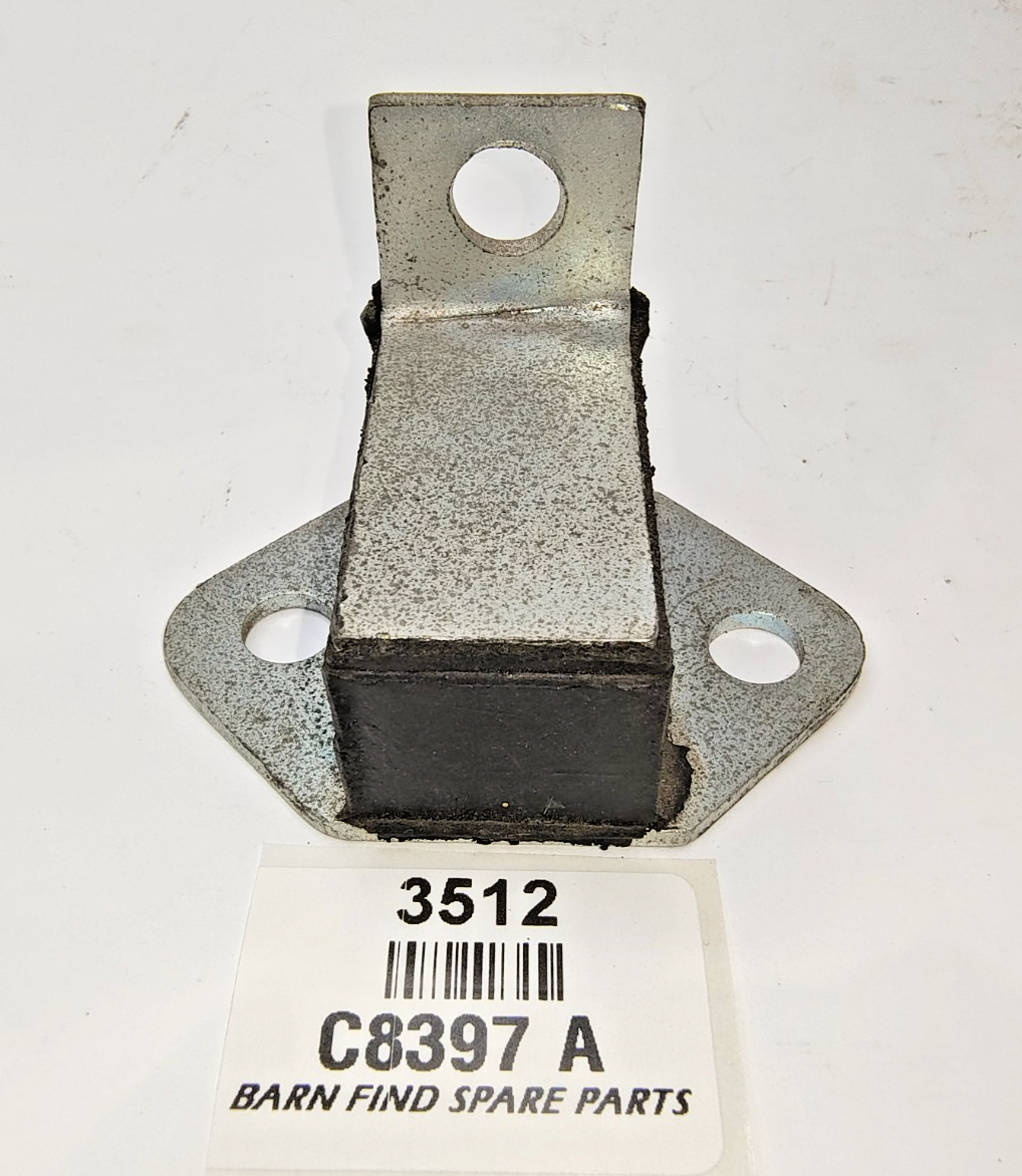 Exhaust mount New Old Stock C8397 A - ANGLED PLATE Suits various Jaguar & others1