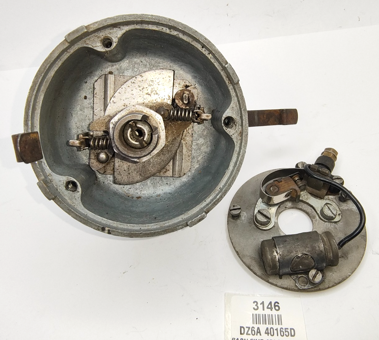 Lucas Original Used Distributor DZ6A 40165D, P75 Date Stamped 5 519