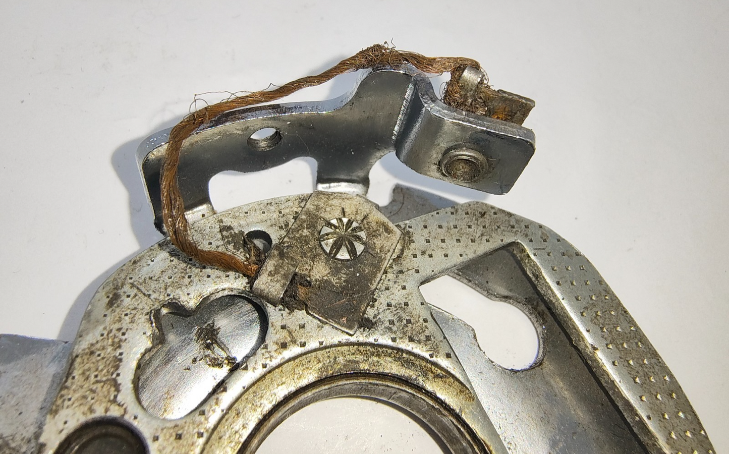 Lucas Original USED Distributor Advance Action Plate Assembly, 29D3