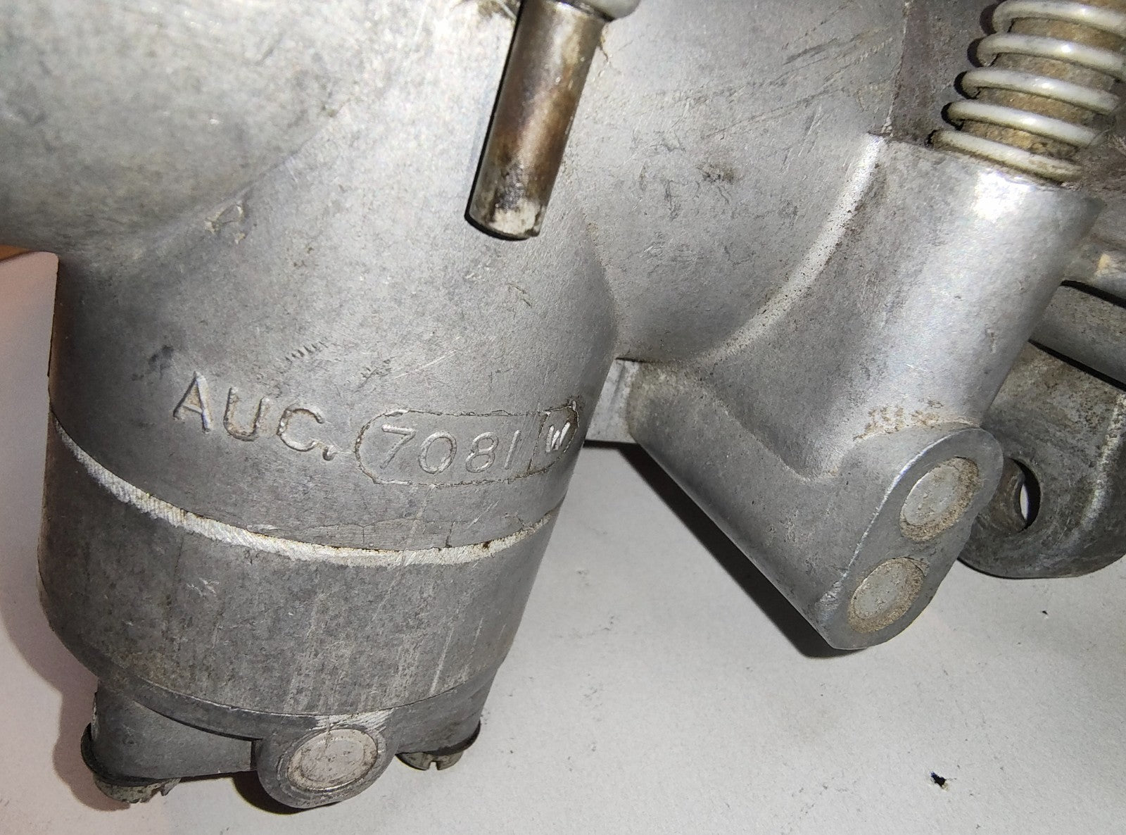 Original USED Set of SU HD6 carburettors AUC 7081 W7