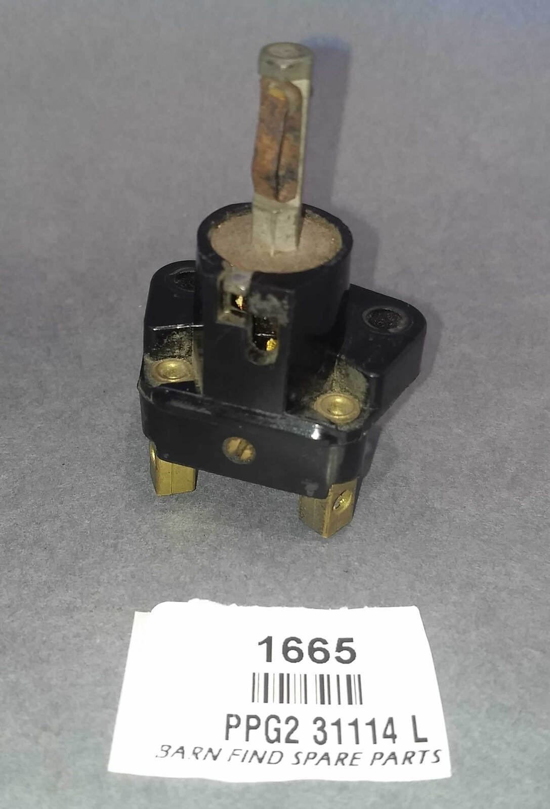 Lucas Used PPG2 31114 L Three stage Turn to pull on-push Off 0