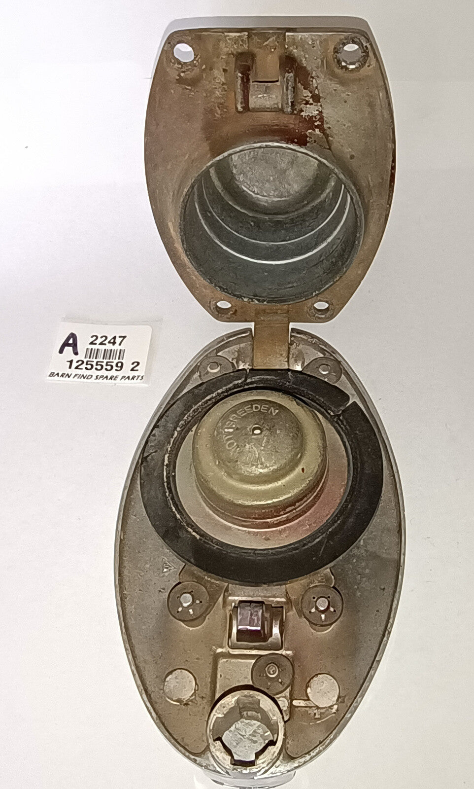 Jaguar Chrome Thin Fuel Filler Cap, 125559 2. Used Condition7