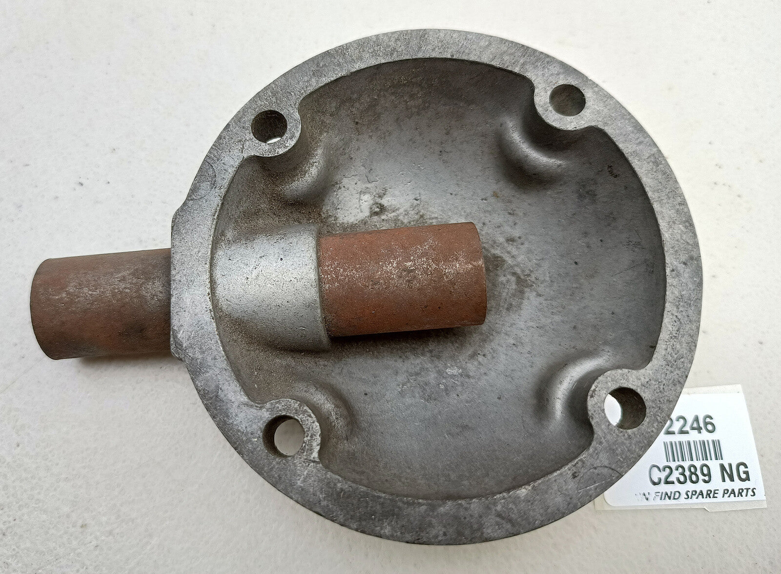  Jaguar Engine Oil Breather Housing C2389, Used Condition1