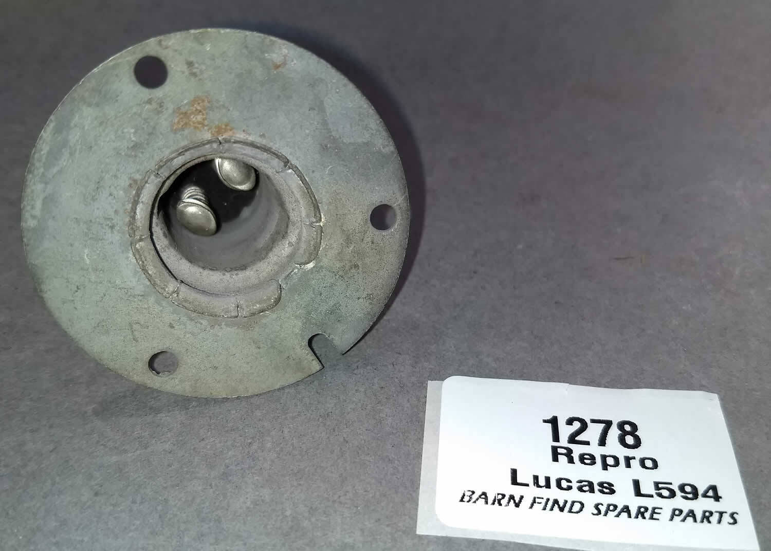 Bulb Holder Reproduction L5941