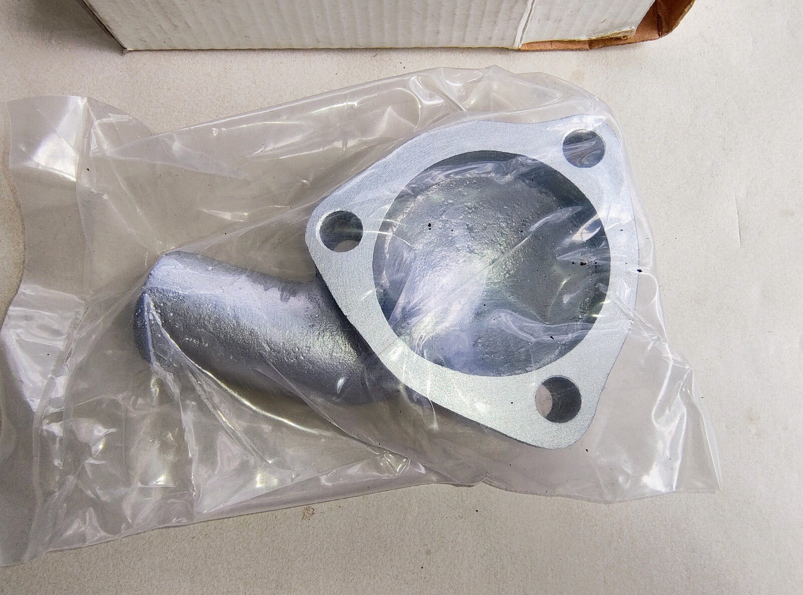 THERMOSTAT Alloy Housing 460-945 / 12H2556, New Old Stock.2