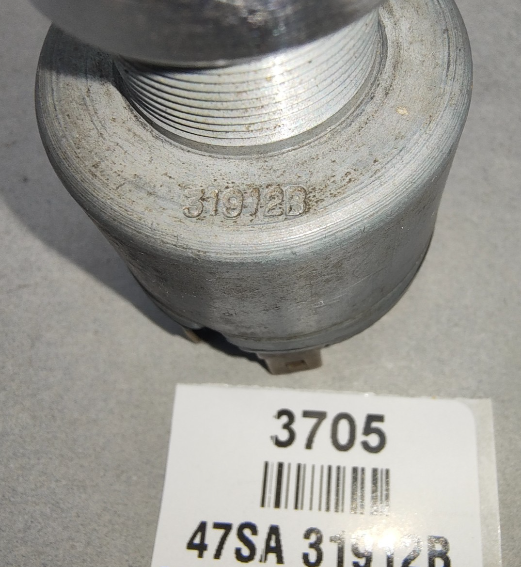 Lucas Ignition and Starting Switch Used Working Condition 47SA 31912B – SPB5015