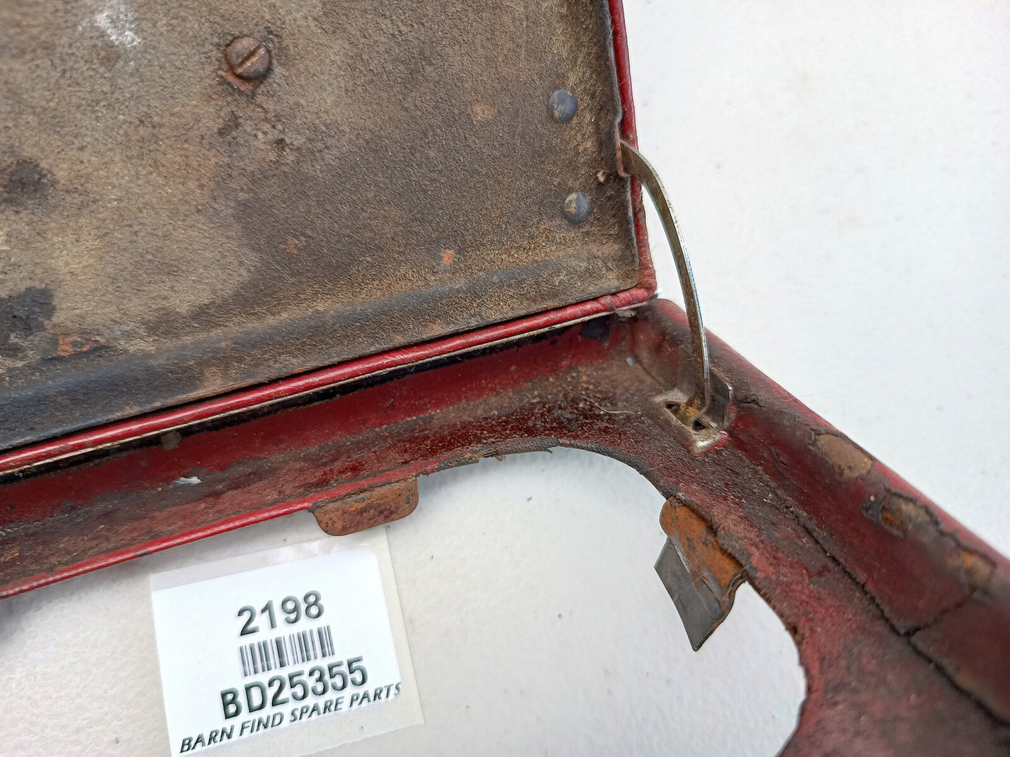 JAGUAR MK2 ORIGINAL ASHTRAY COVER, BD25355. Used condition3