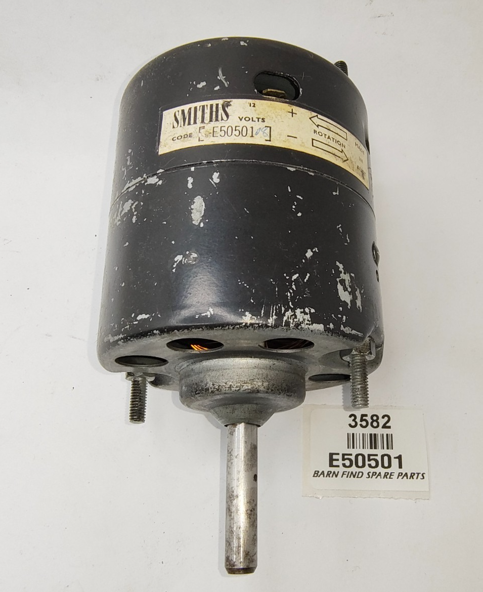 Smiths 12 Volt two directional single speed motor, New Old Stock, Code E505010