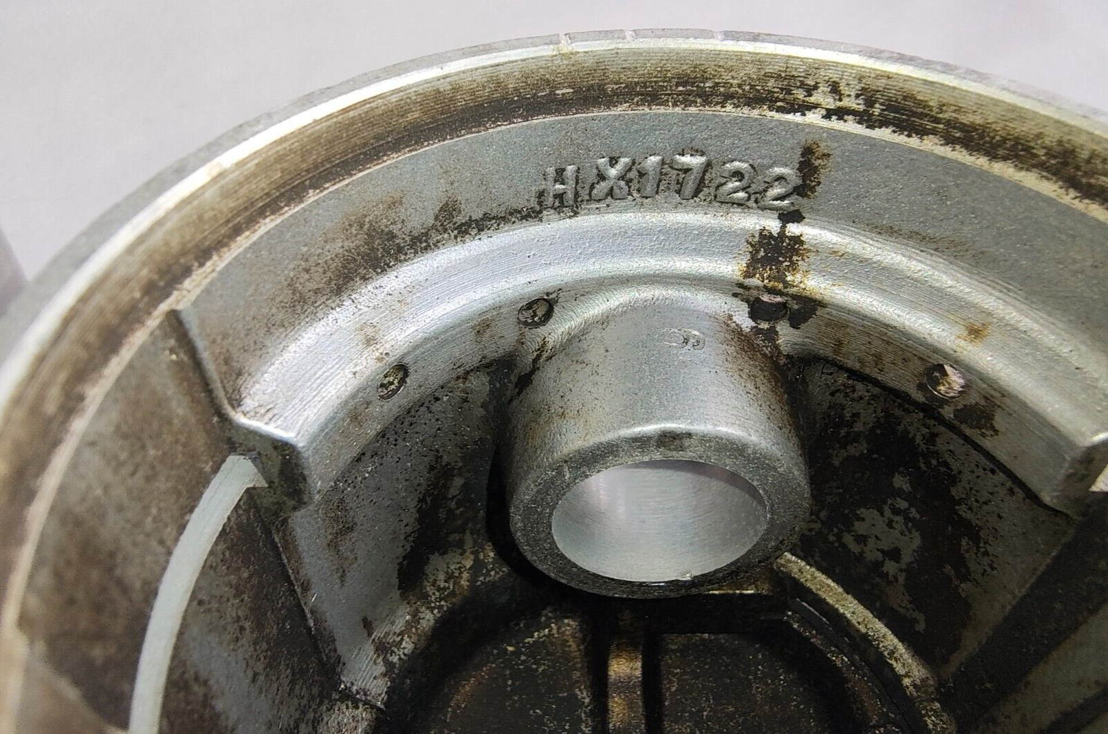 Job Lot of 6 x Jaguar 2.5 2 1/2 litre 2664 cc used pistons 4 x HX1722  2 x WS24417