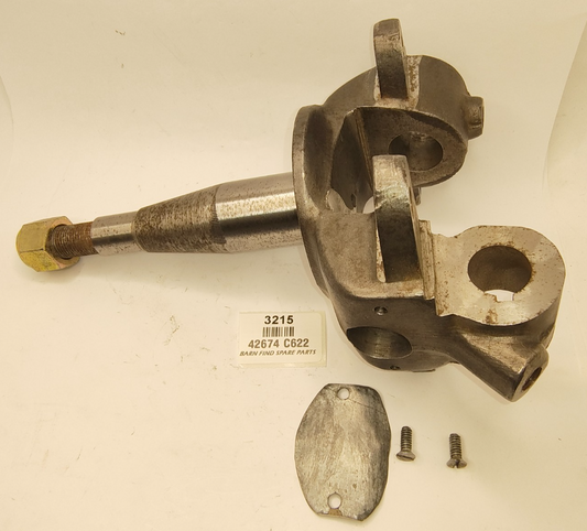 Pair of Jaguar Mark 4 1 1/2 Litre and earlier 2 1/2 Litre stub axles C621 C6220
